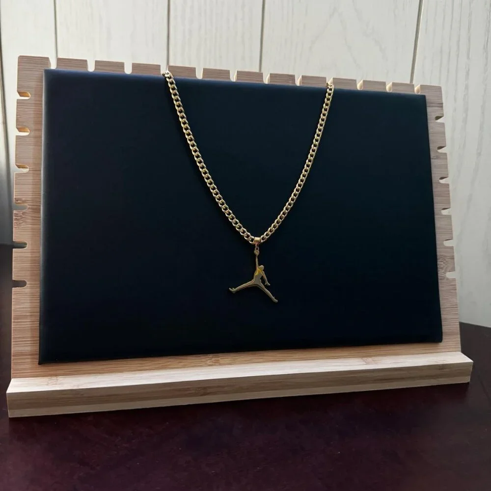 Jordan Jump man Pendant Necklace - MJ - Gold Plated - 20" Cuban Chain - NBA - Picture 2 of 2